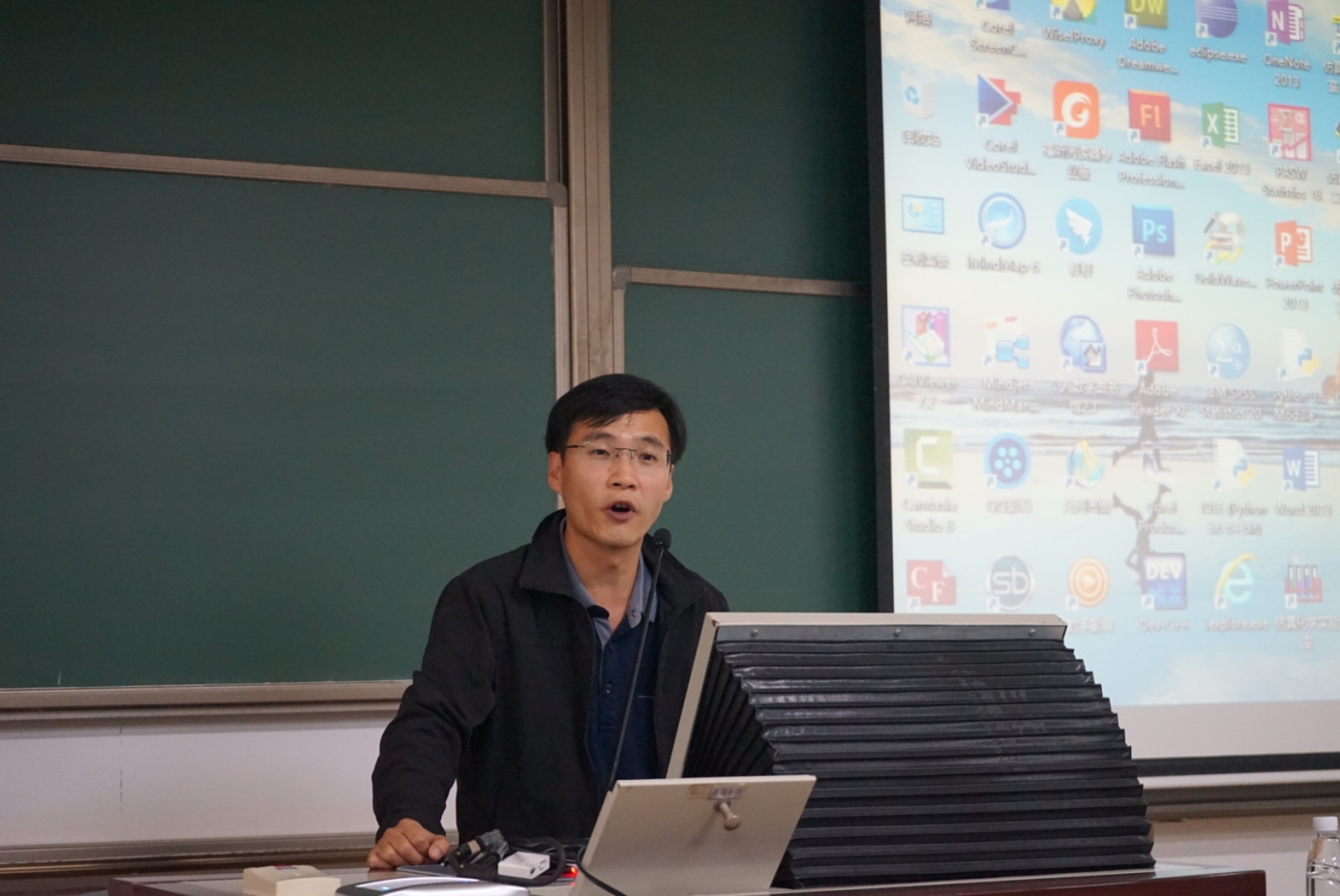 bdea632d302f3fdc57345039ebe0ee0